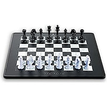 Millennium M841 eONE Chess  Schachcomputer