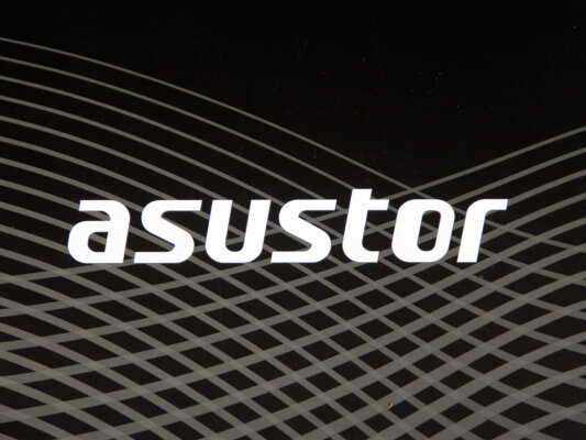 Hersteller: Asustor