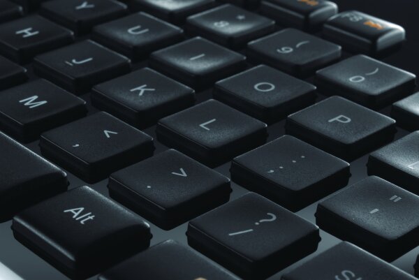 Logi K750 Wireless Solar Black