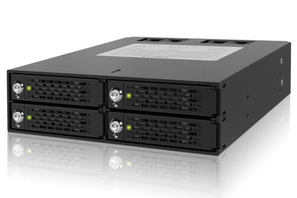 Backplane IcyDock 4x6,3cm SATAI-III/SAS in 1x5,25" HDD/SSD