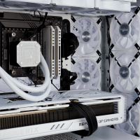 UltraGaming R9-7900X3D-4090