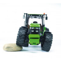 Bruder John Deere 7930