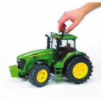 Bruder John Deere 7930