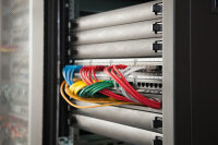 Digitus 1HE Blindabdeckung, Snap-In, für Netzwerk- und Serverschränke