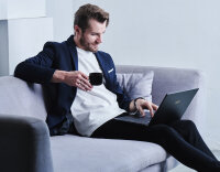 39.6cm(15.6")MSI Summit E15