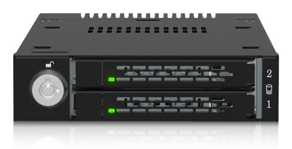 IcyDock M.2 PCIe NVMe SSD Mobile Rack for external 3.5 4i 2x